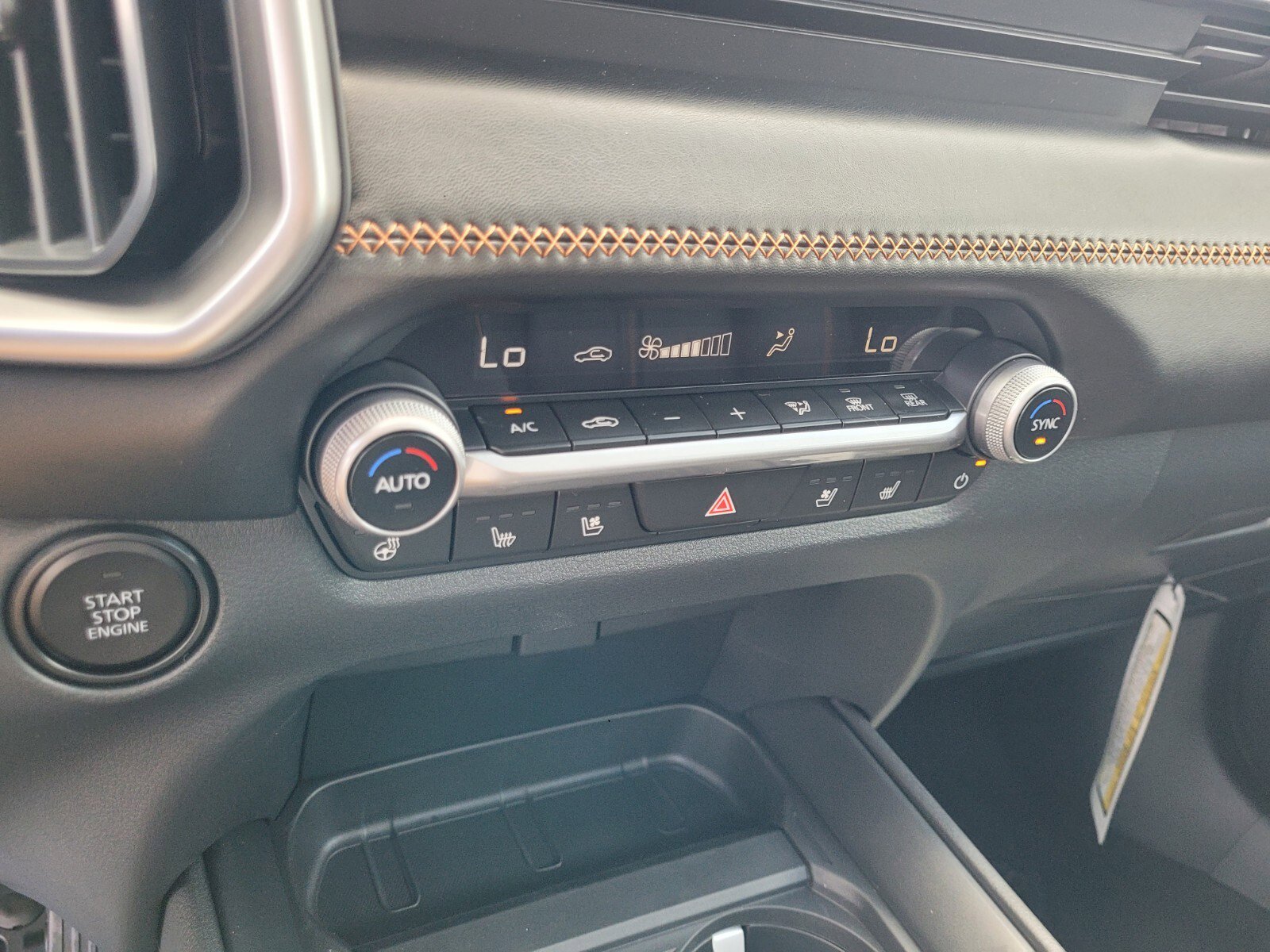 New 2025 MAZDA CX-50 AWD 2.5 Turbo w/ Weather Package image 24