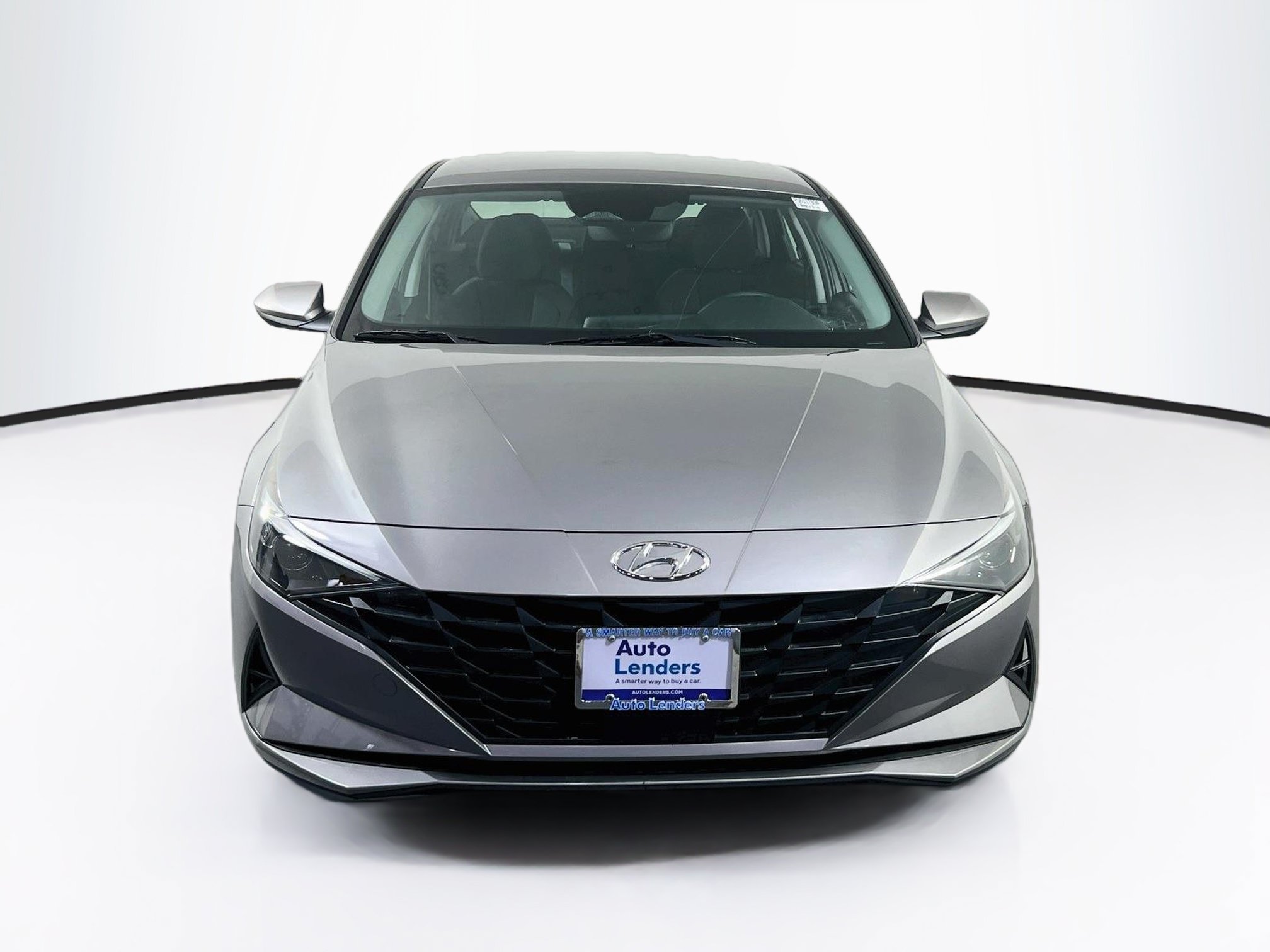 Used 2023 Hyundai Elantra SEL w/ Convenience Package FWD image 2