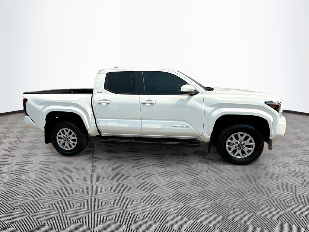 Used 2024 Toyota Tacoma SR5 RWD image 5