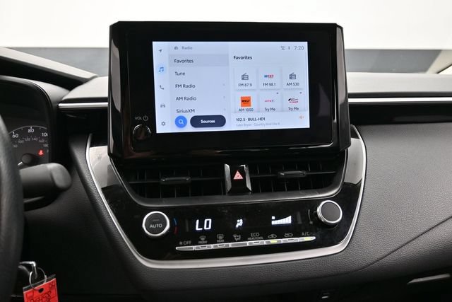 Used 2025 Toyota Corolla LE FWD image 23
