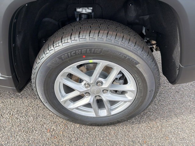 New 2025 Jeep Grand Cherokee 4WD image 6