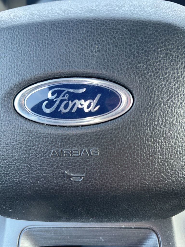 Used 2023 Ford F150 Lightning Lariat image 25