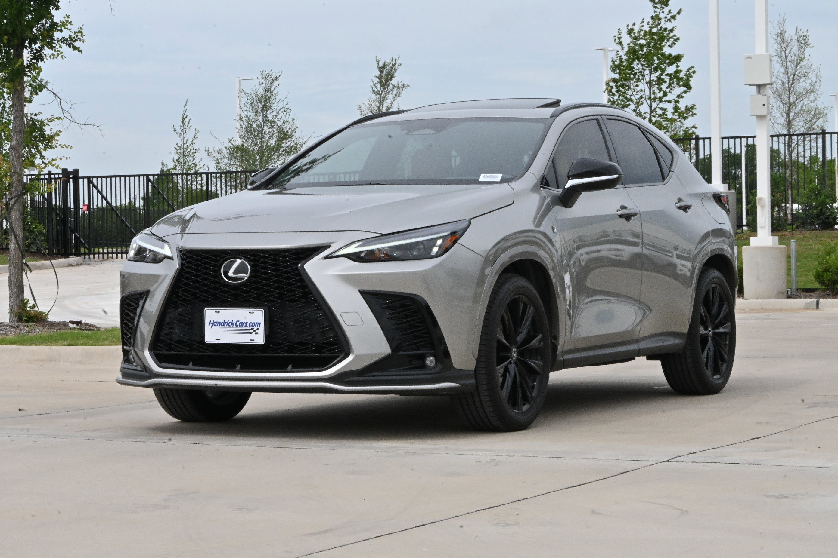 Used 2022 Lexus NX 350 F Sport w/ Accessory Package 2 AWD/4WD image 5