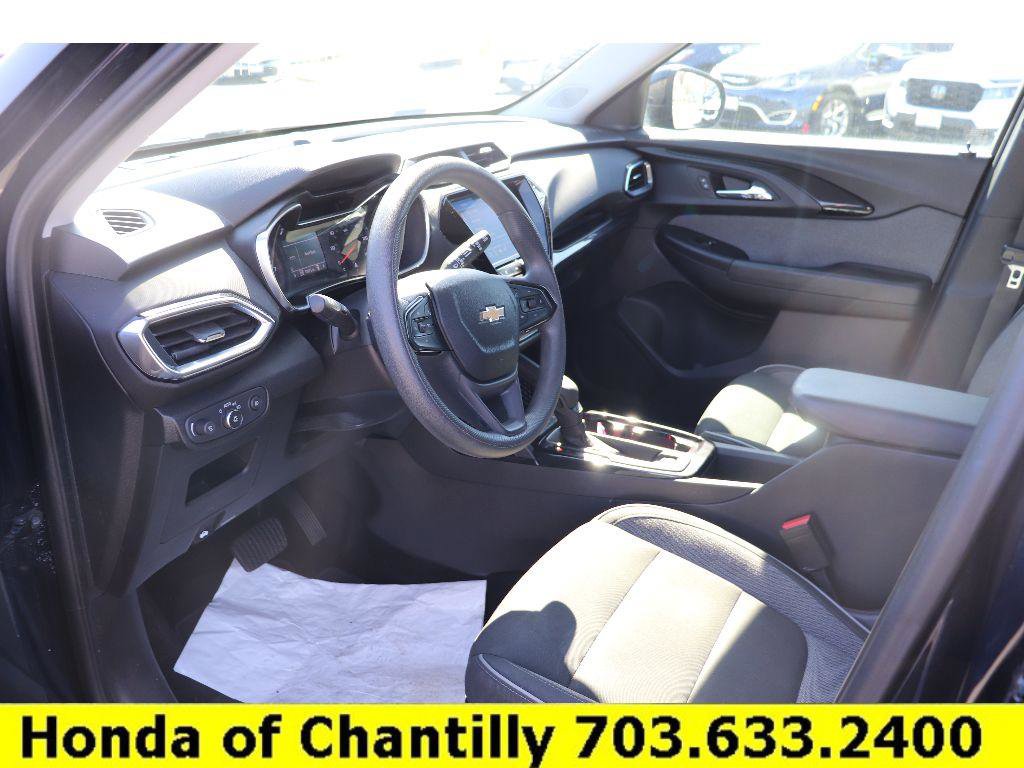 Used 2021 Chevrolet TrailBlazer LT w/ Convenience Package image 23