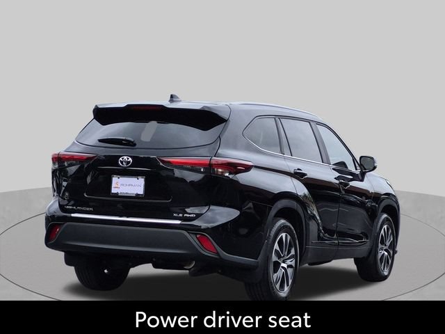 Certified 2025 Toyota Highlander XLE AWD/4WD image 7