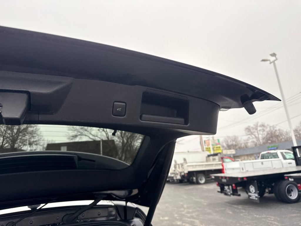 Used 2023 Ford Escape SE image 13