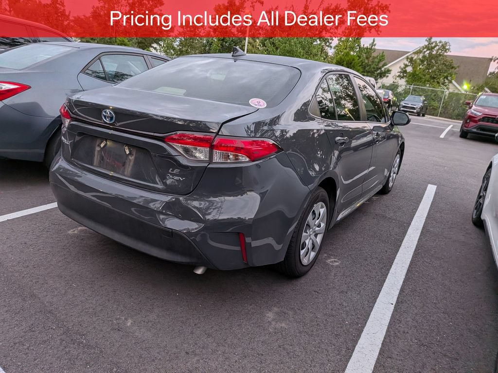Certified 2025 Toyota Corolla LE FWD image 7