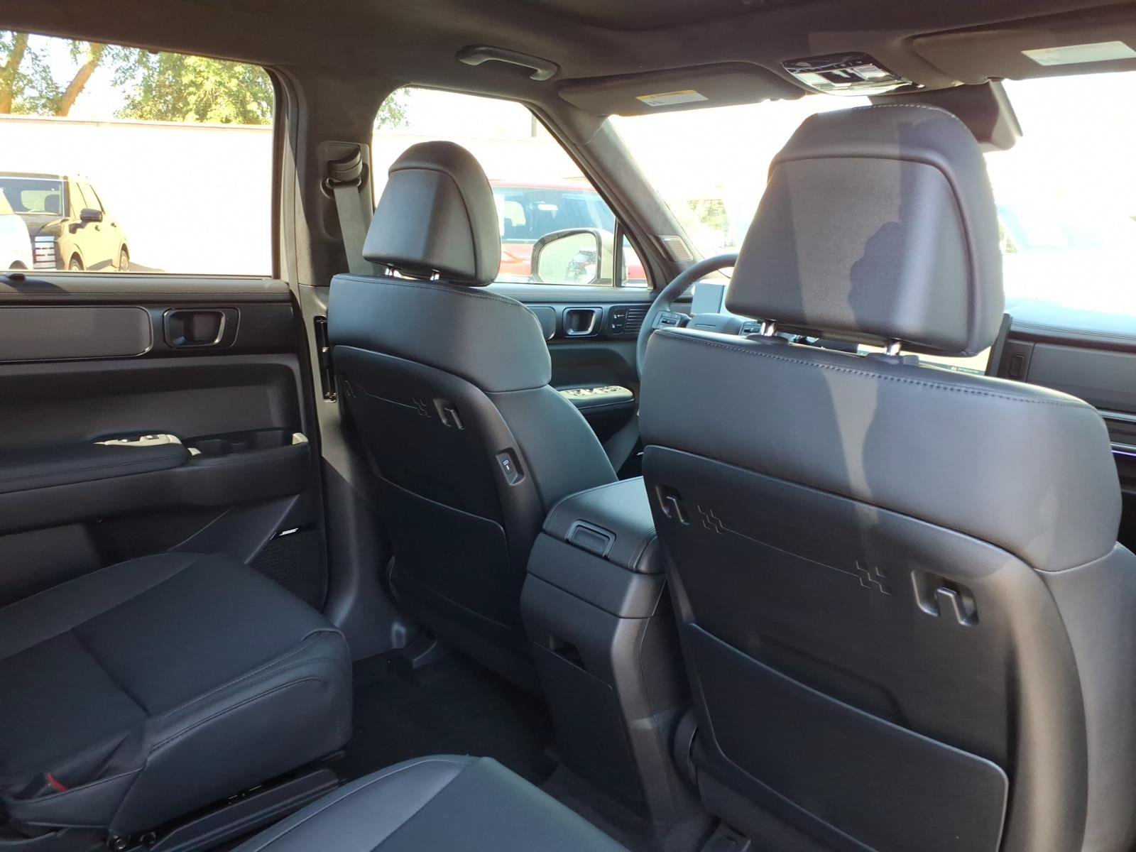 New 2027 Hyundai Santa Fe Calligraphy AWD/4WD image 8