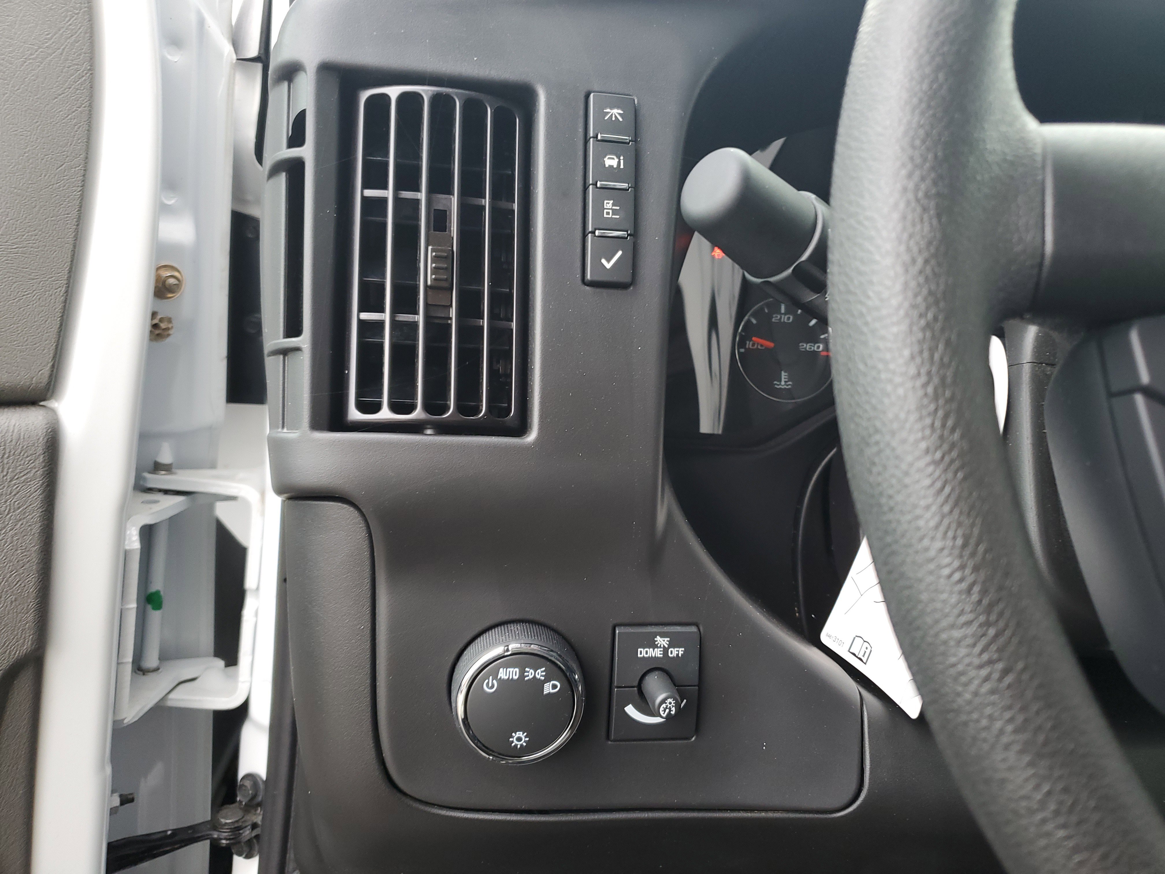 New 2025 GMC Savana 4500 w/ Power Convenience Package image 25