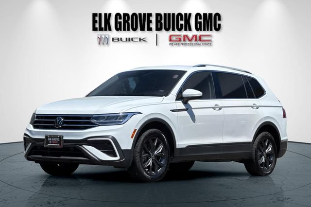 Used 2024 Volkswagen Tiguan SE AWD/4WD image 8