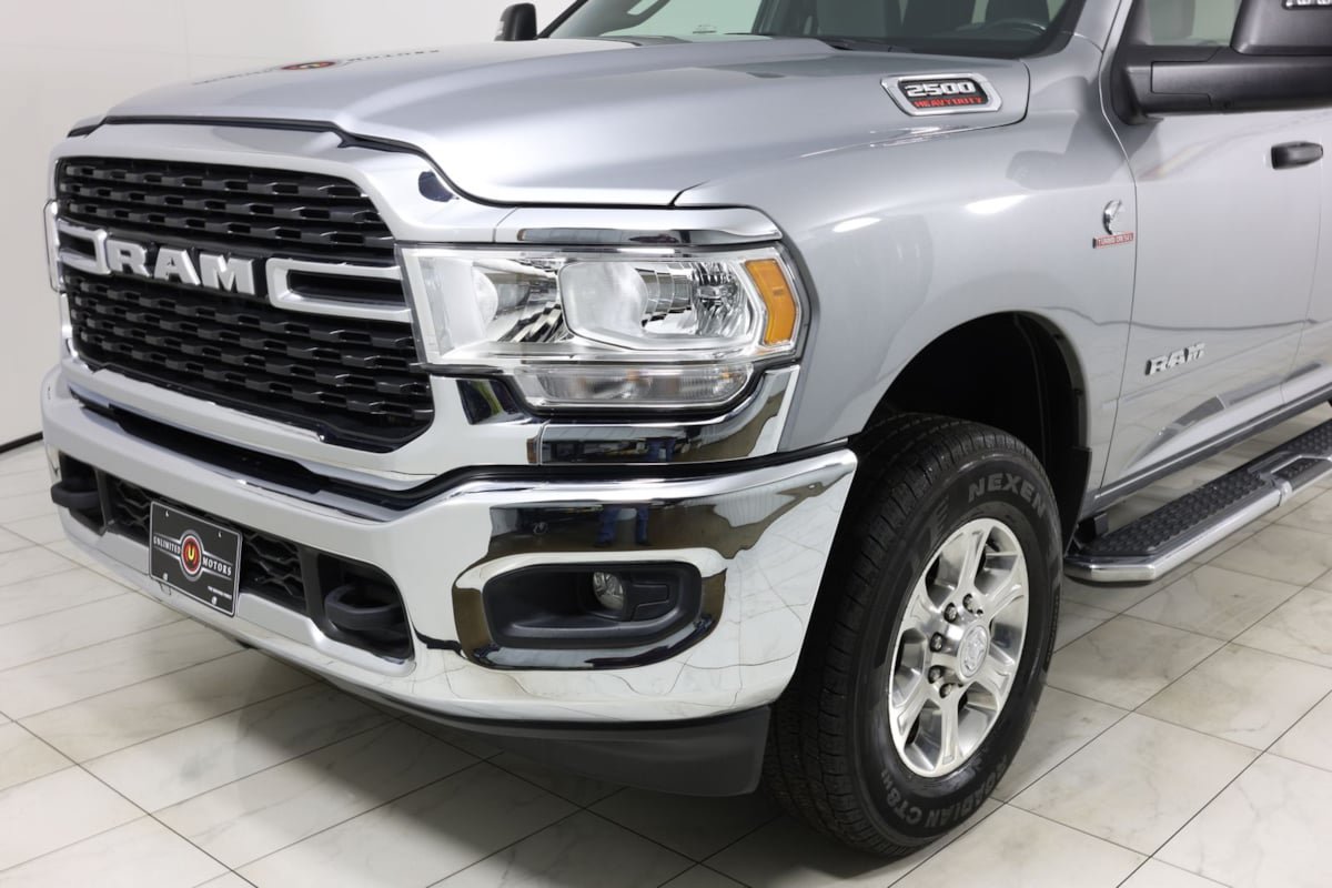 Used 2024 RAM 2500 Big Horn AWD/4WD image 44
