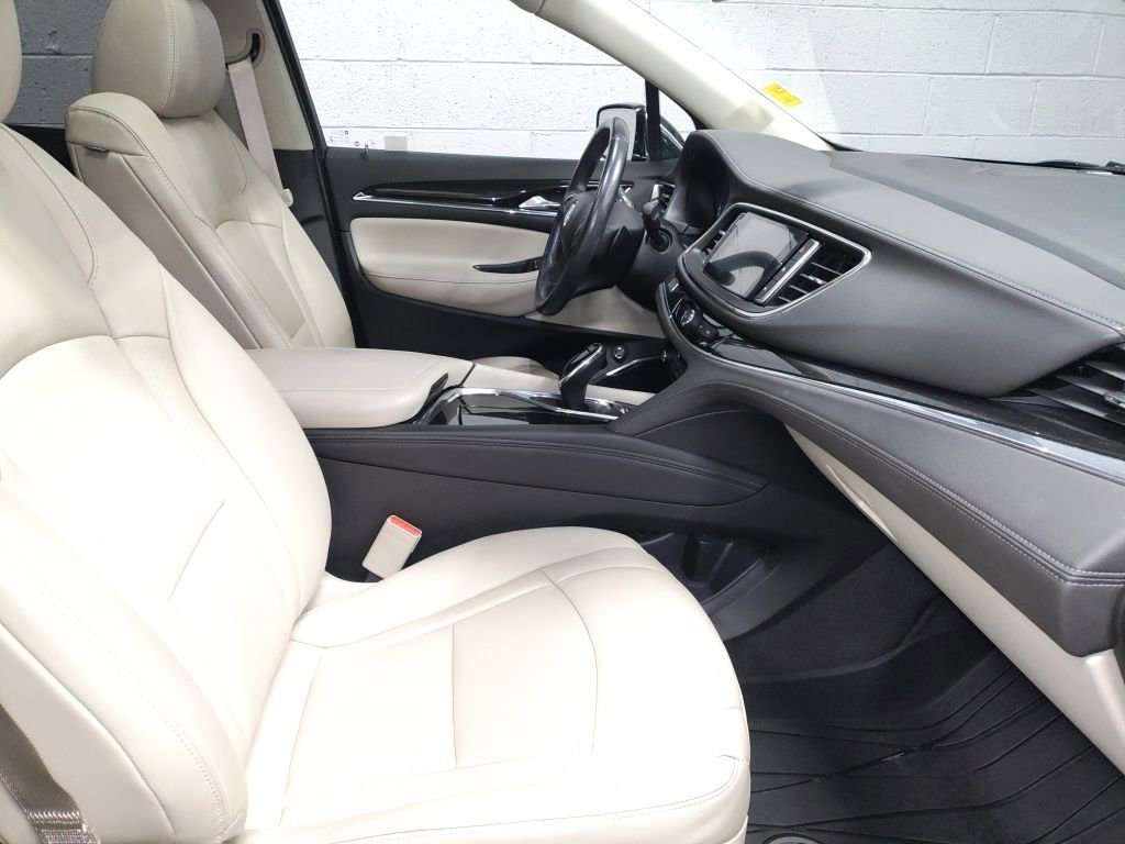 Used 2020 Buick Enclave Premium w/ Sun and Sites Package image 7