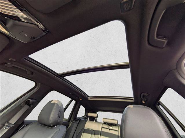Used 2022 BMW X3 xDrive30i w/ Convenience Package AWD/4WD image 16