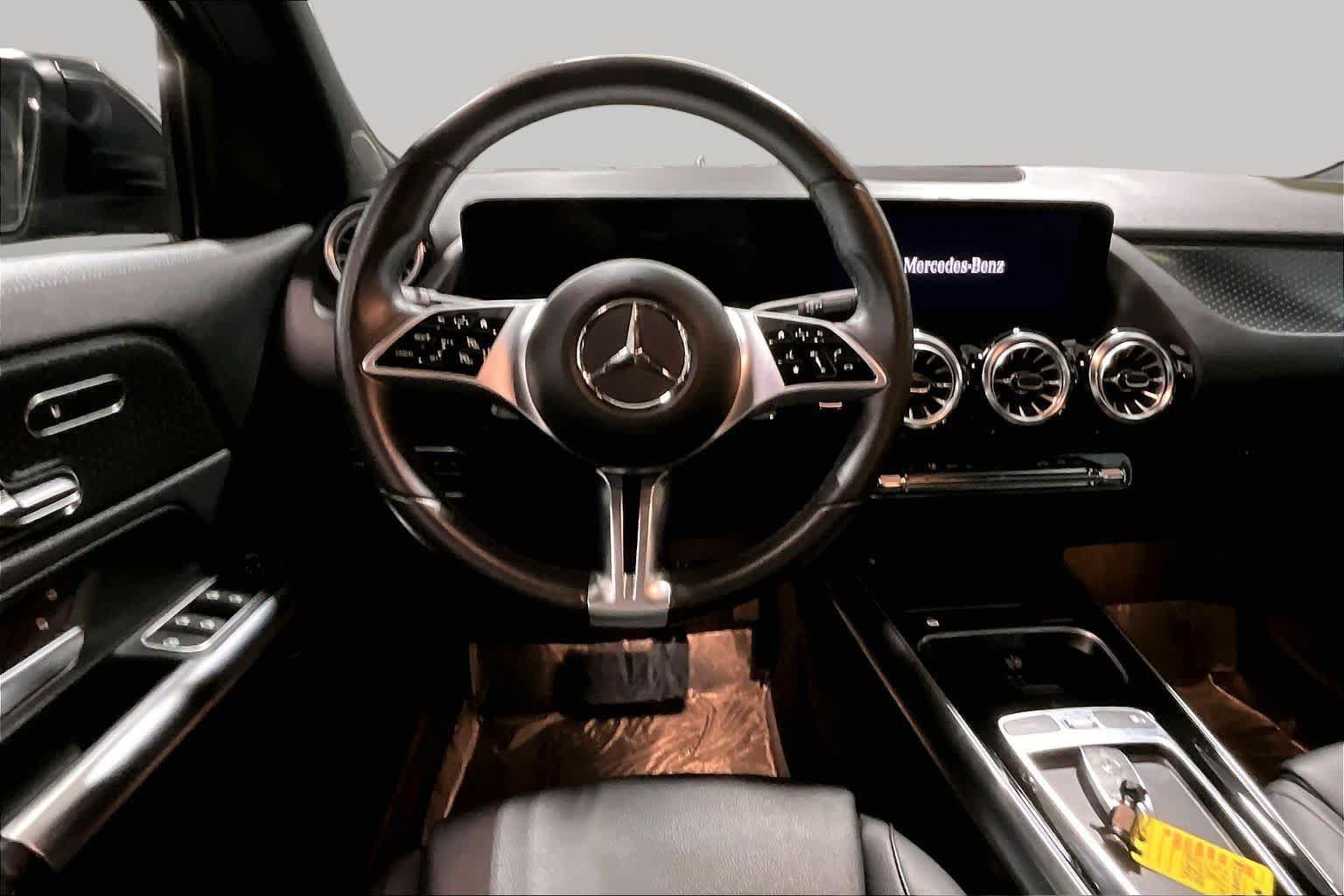 Used 2024 Mercedes-Benz GLA 250 4MATIC image 6