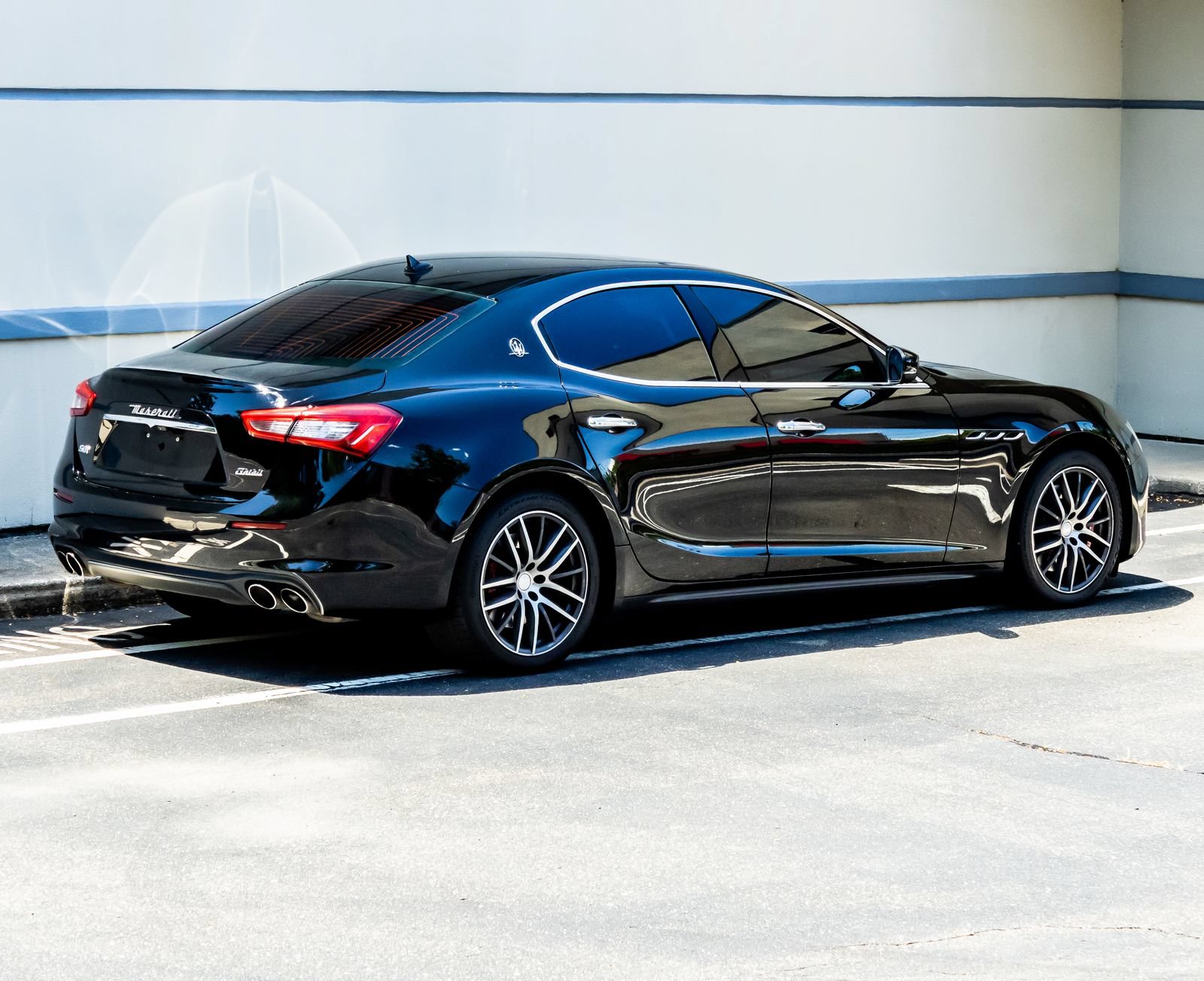 Used 2020 Maserati Ghibli S Q4 AWD/4WD image 8
