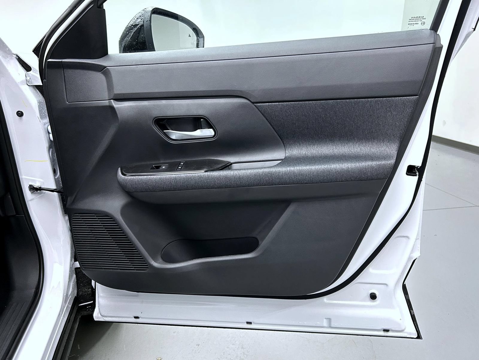New 2027 Nissan Kicks SV AWD/4WD image 16