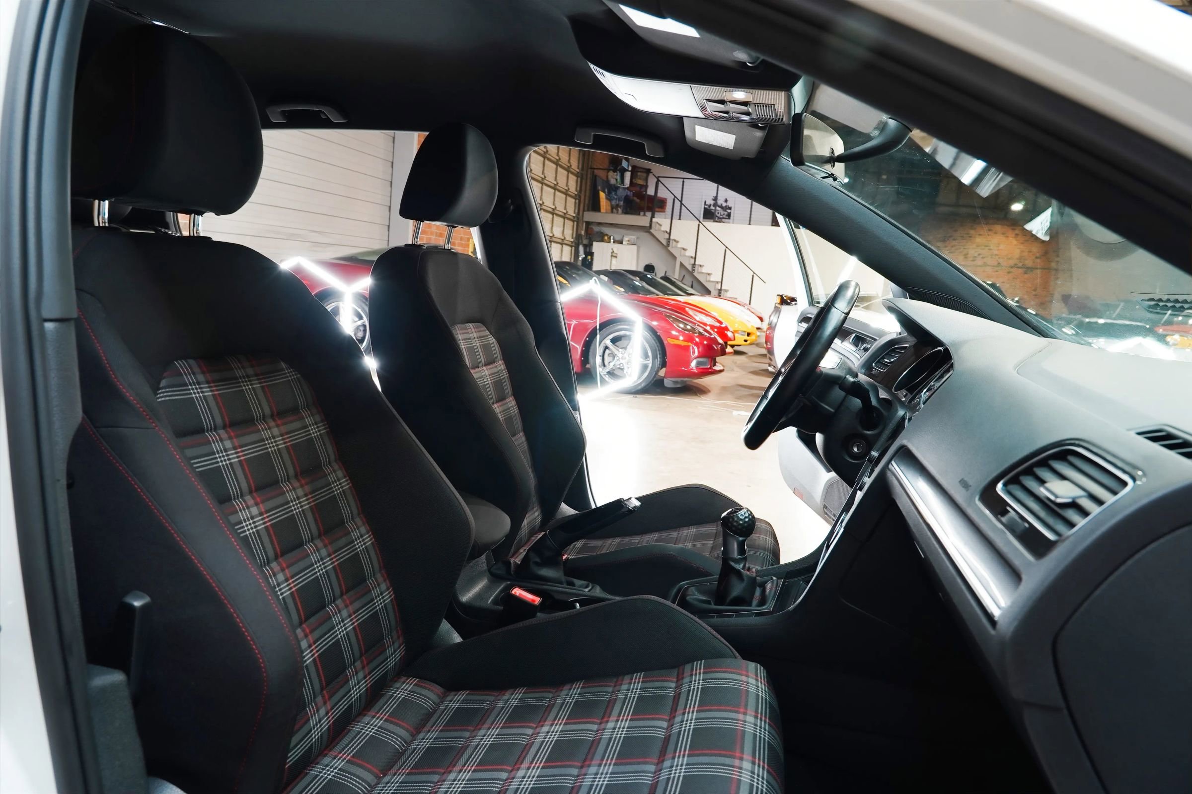 Used 2015 Volkswagen GTI S FWD image 51