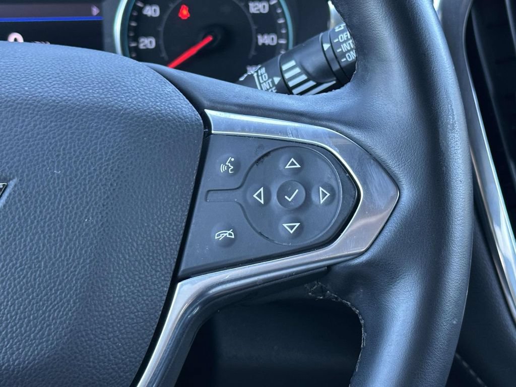 Used 2023 Chevrolet Traverse LT AWD/4WD image 23