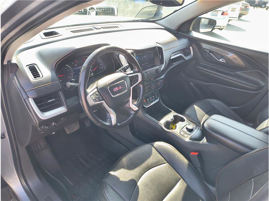 Used 2020 GMC Terrain SLT w/ Preferred Package image 5