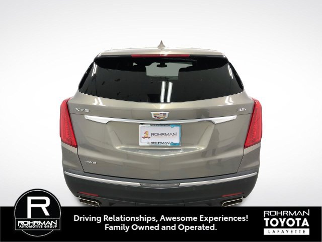 Used 2017 Cadillac XT5 Luxury w/ Driver Awareness Package AWD/4WD image 6