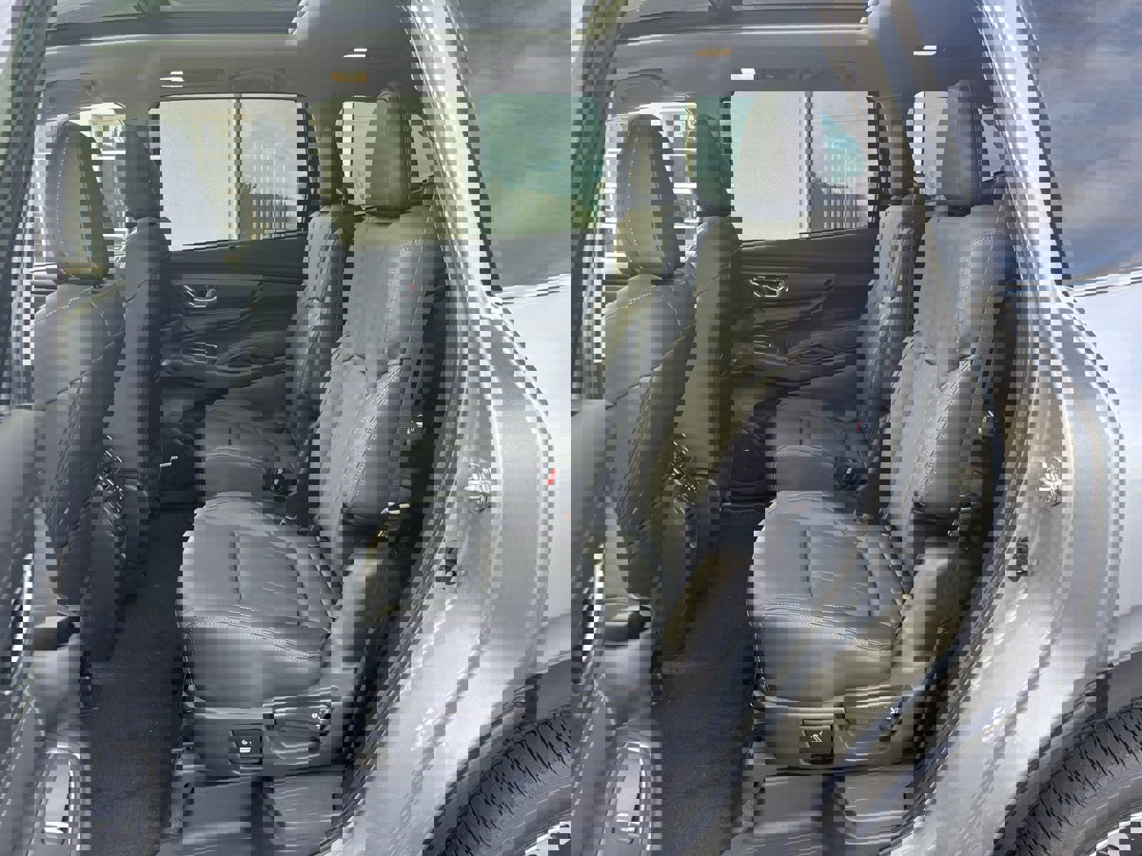 New 2025 Subaru Ascent Limited image 32