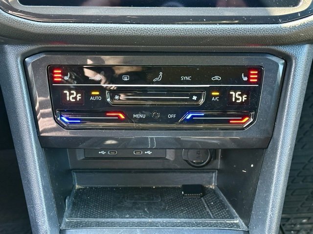 Used 2023 Volkswagen Tiguan SE image 28