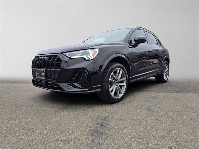 Certified 2025 Audi Q3 2.0T Premium w/ Convenience Package AWD/4WD image 7