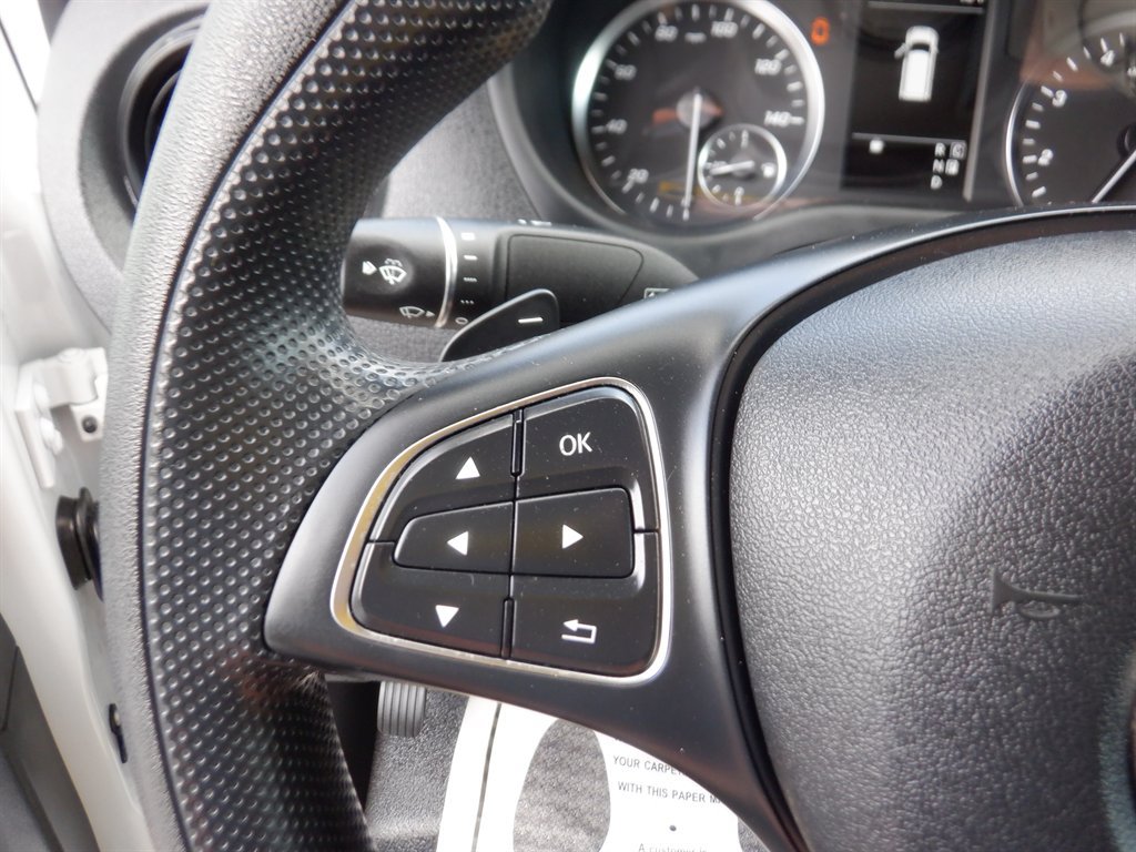 Used 2023 Mercedes-Benz Metris image 13