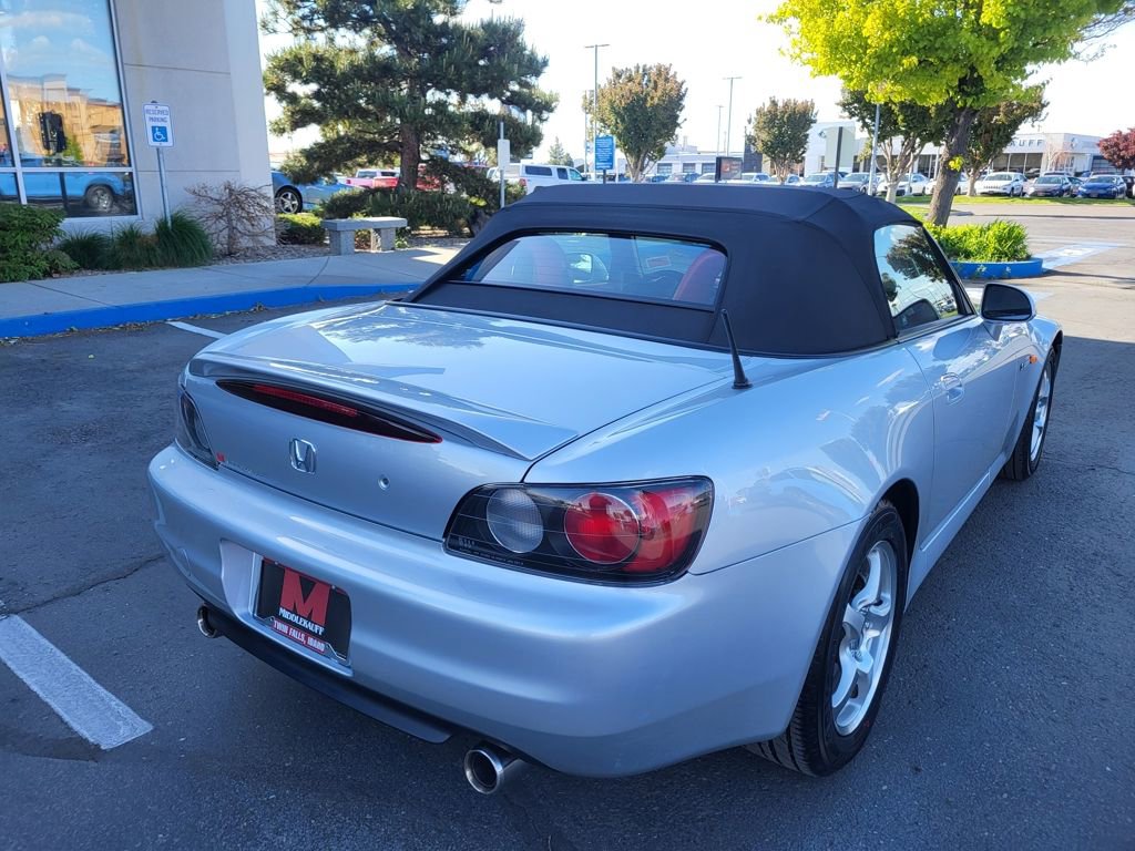 Used 2002 Honda S2000 image 2