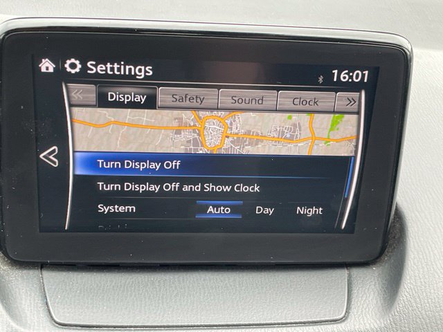 Used 2019 Toyota Yaris LE FWD image 32