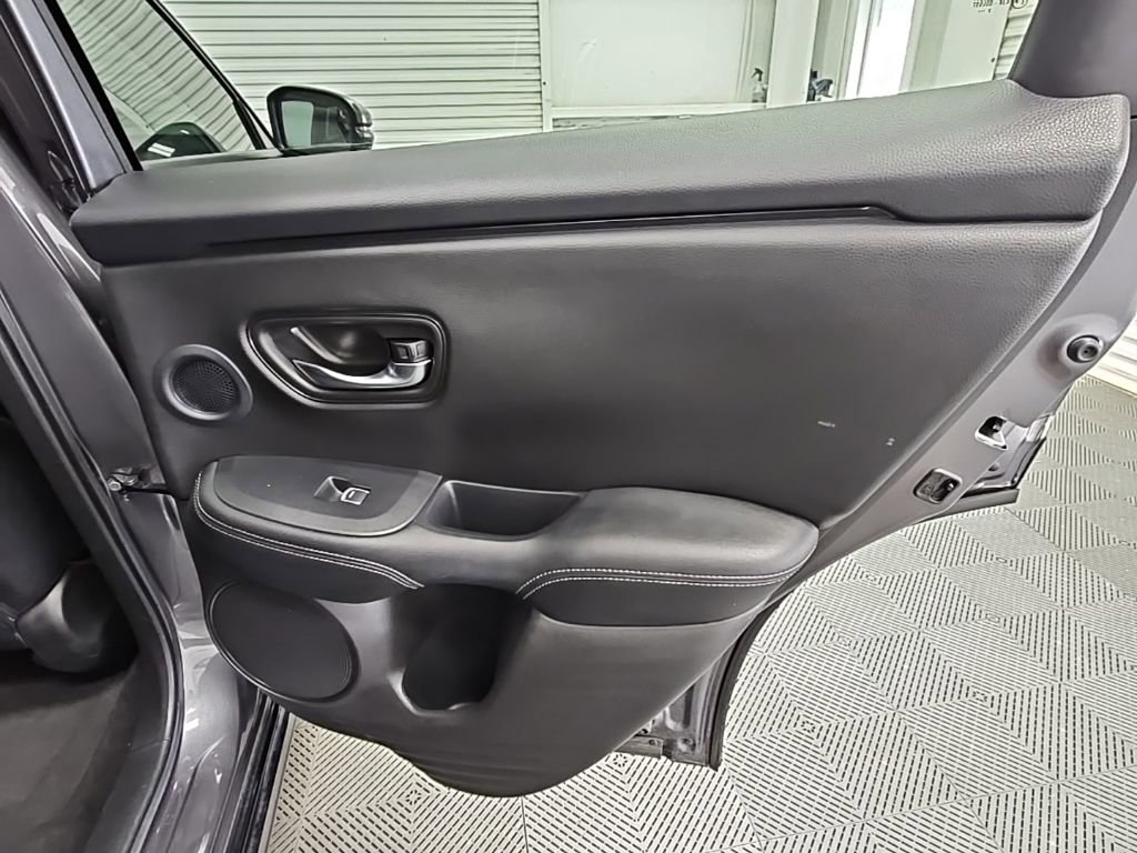 Used 2023 Honda HR-V EX-L image 34