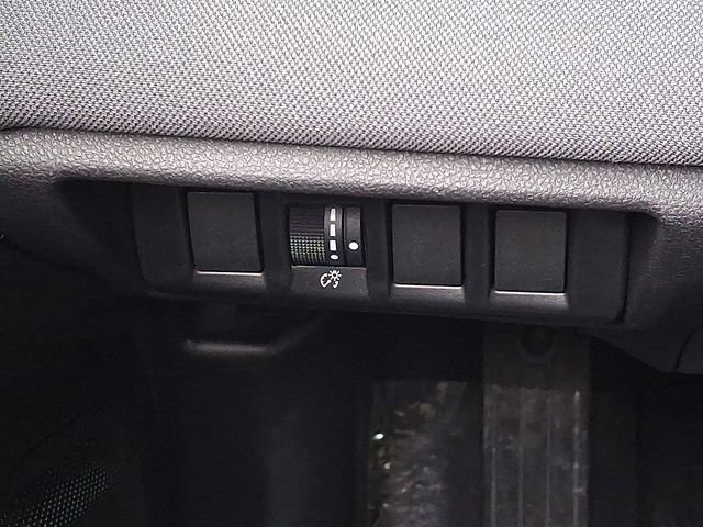 Certified 2025 Subaru Outback Premium image 24