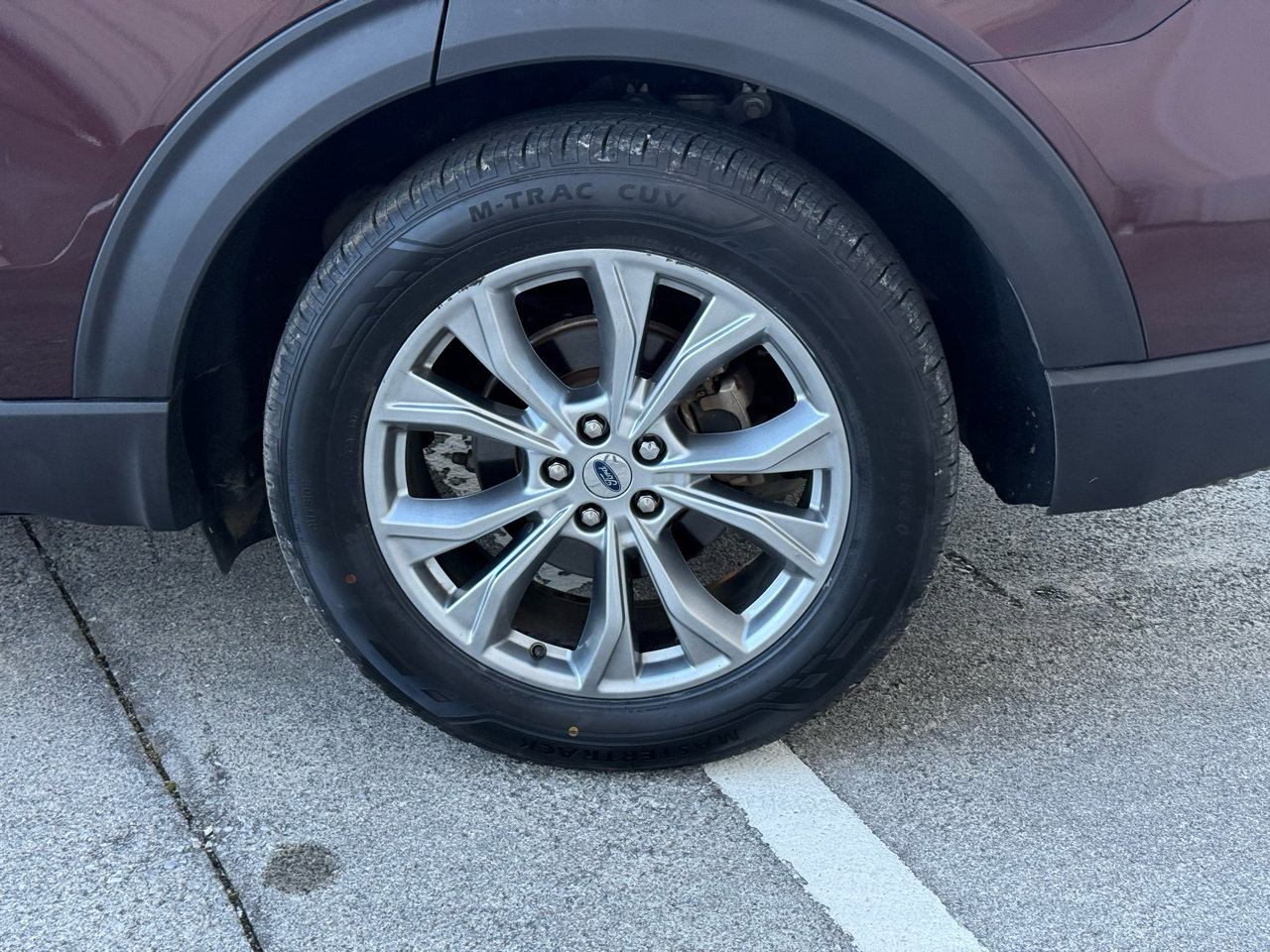 Used 2020 Ford Explorer XLT w/ Equipment Group 202A image 11