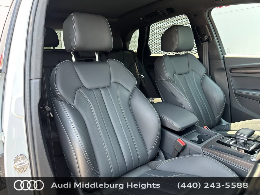 Used 2025 Audi Q5 e Premium Plus w/ Premium Plus Package AWD/4WD image 20