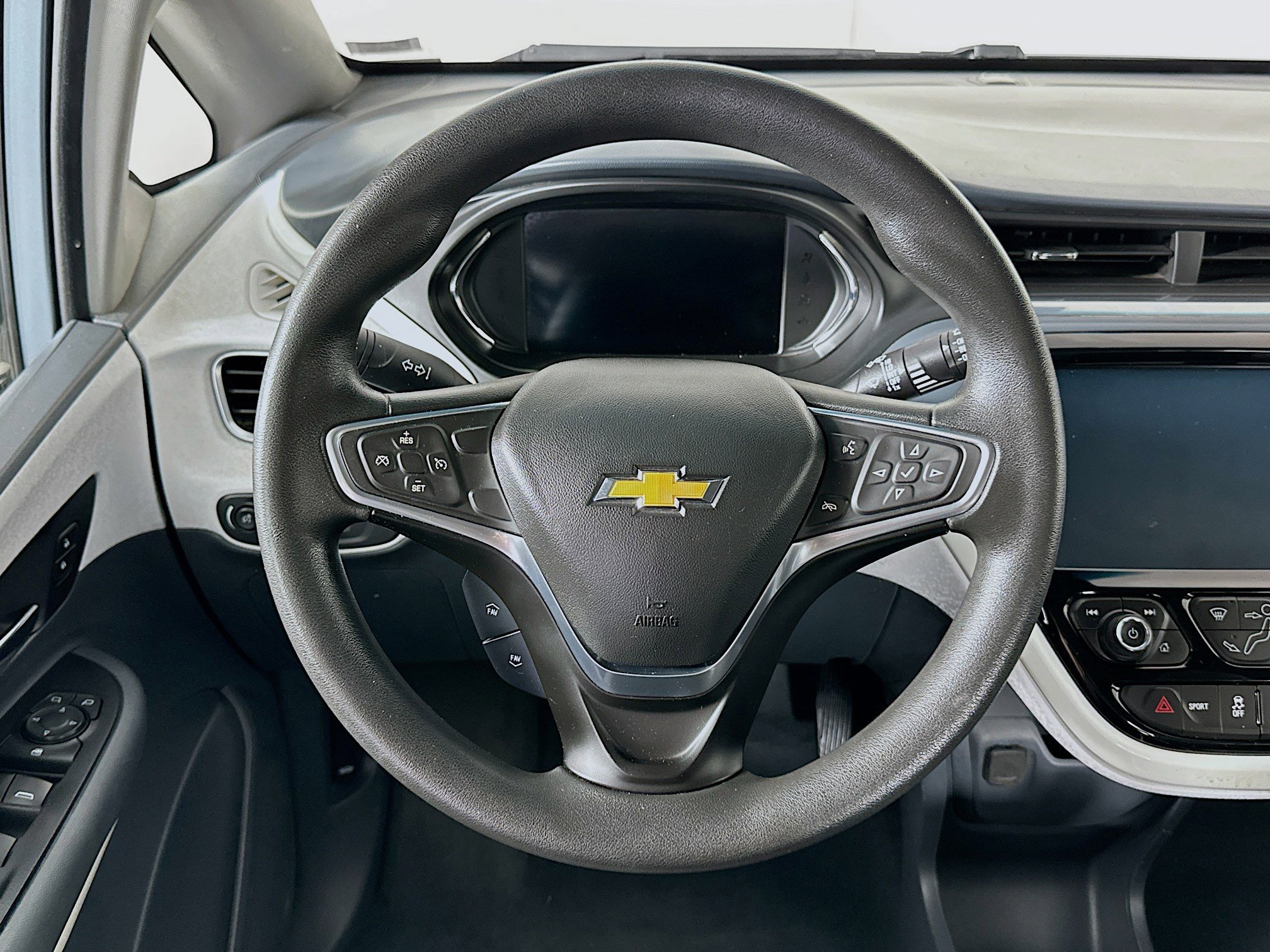 Used 2017 Chevrolet Bolt LT FWD image 17