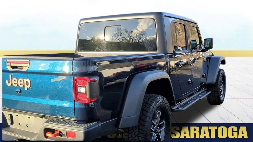 Used 2025 Jeep Gladiator Mojave w/ Convenience Group image 13