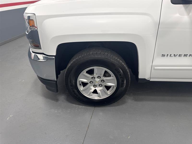 Used 2019 Chevrolet Silverado 1500 LT RWD image 9