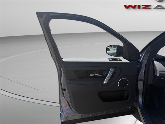 Used 2022 Land Rover Discovery Sport SE image 9