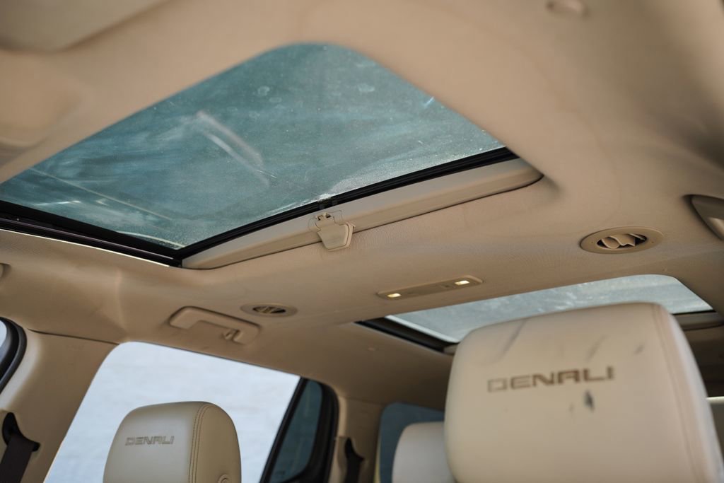 Used 2017 GMC Acadia Denali w/ LPO, Floor Liner Package image 34