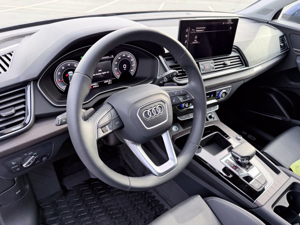 Used 2024 Audi Q5 2.0T Premium Plus w/ Premium Plus Package AWD/4WD image 12