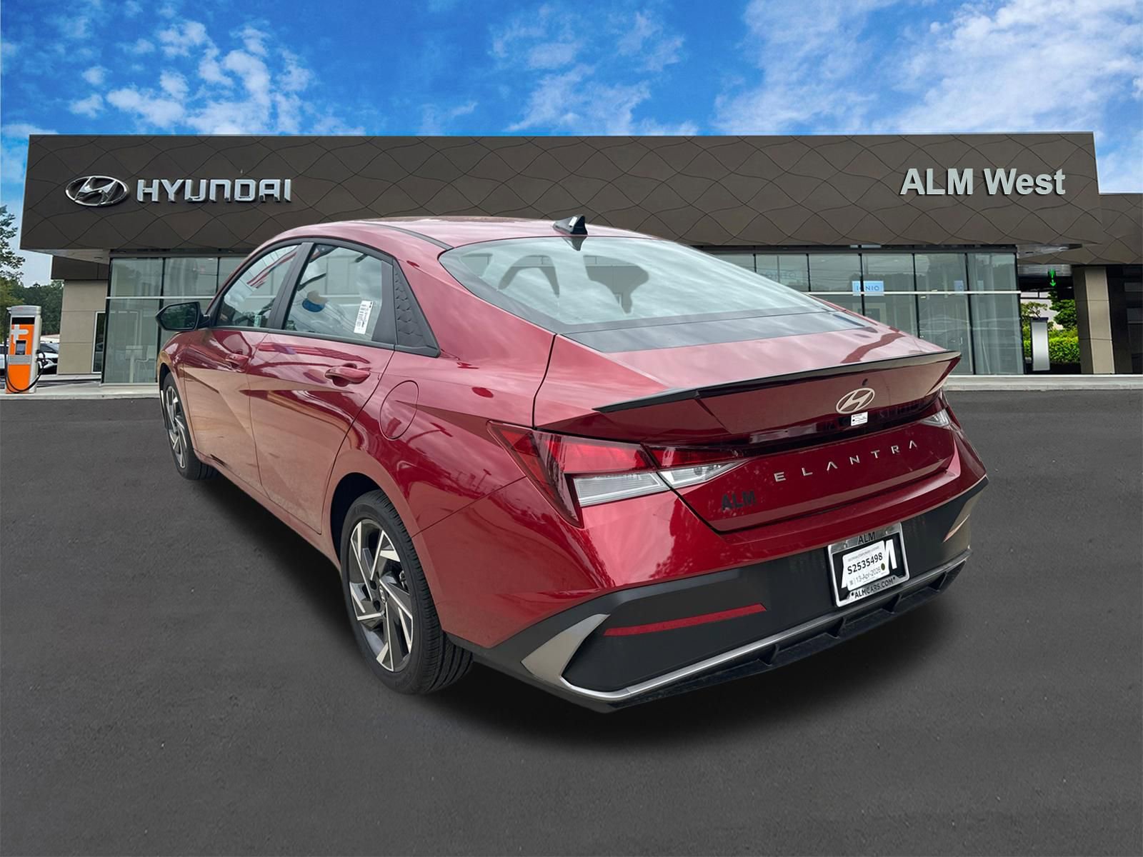 Certified 2025 Hyundai Elantra Sport FWD image 7