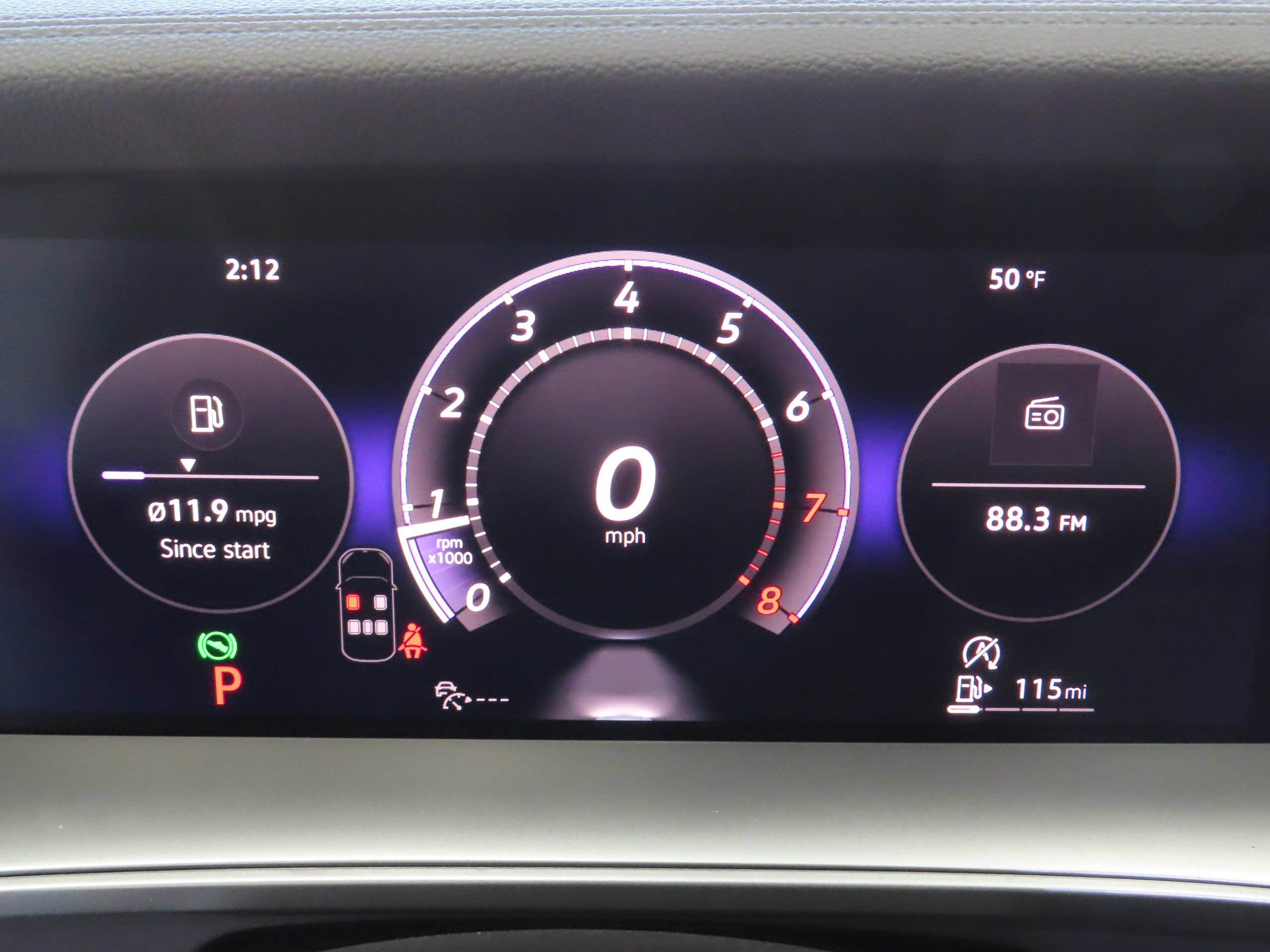 New 2026 Volkswagen Tiguan SE R-Line FWD image 12