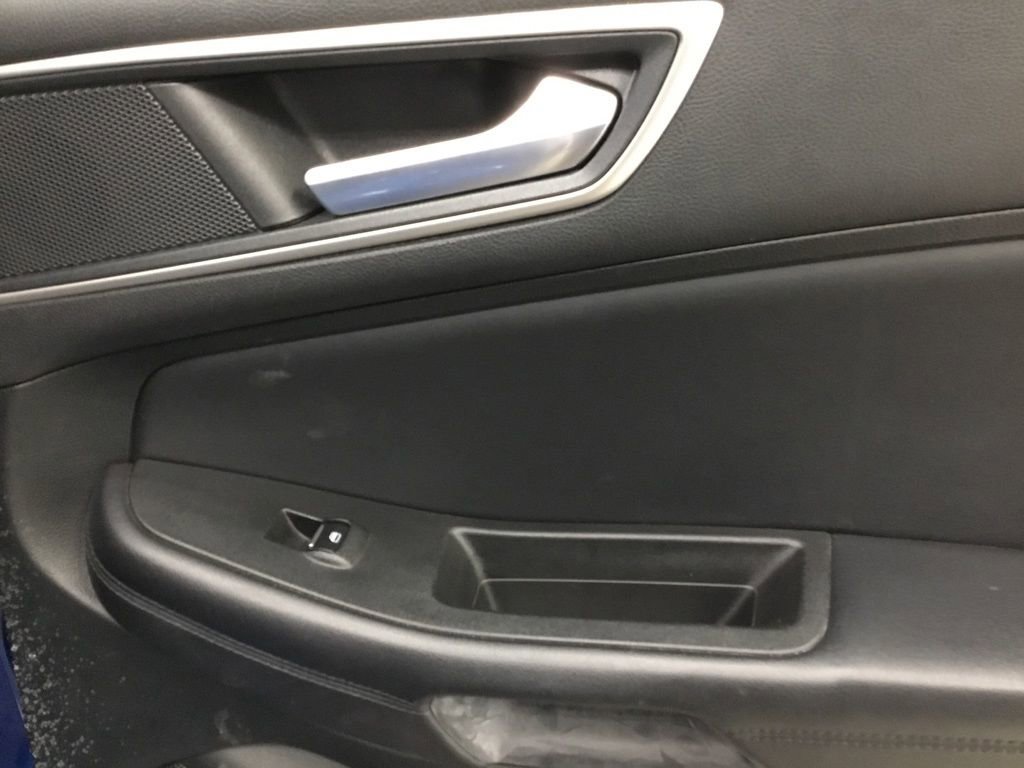 Used 2023 Ford Edge SEL AWD/4WD image 20