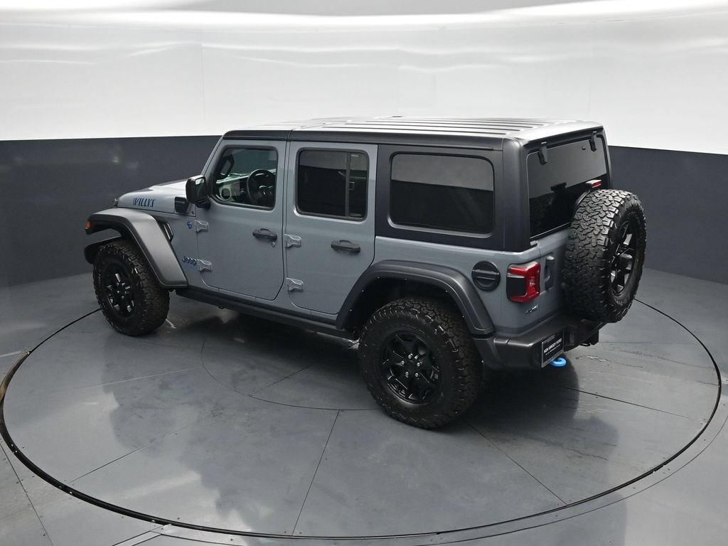 Used 2024 Jeep Wrangler Unlimited AWD/4WD image 42