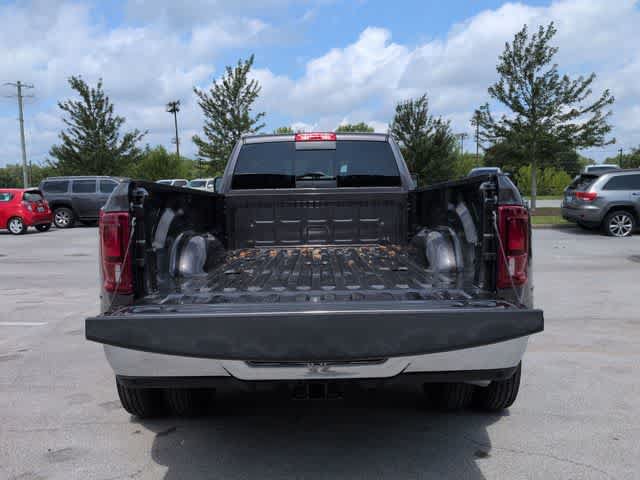 New 2026 RAM 3500 Big Horn AWD/4WD image 34
