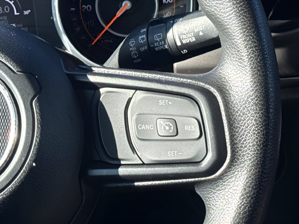 Used 2018 Jeep Wrangler Unlimited Sport AWD/4WD image 15