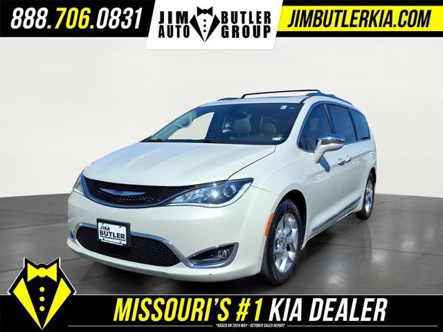 Used 2019 Chrysler Pacifica Limited FWD image 1