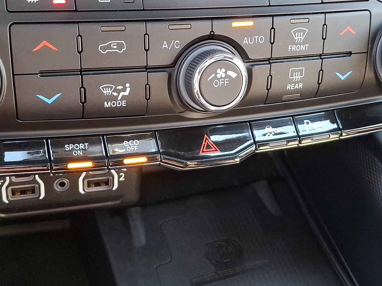 Used 2023 Dodge Durango R/T image 29