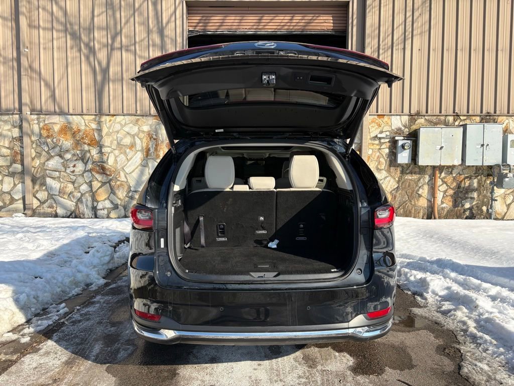 Used 2024 MAZDA CX-90 3.3 Turbo w/ Premium Package image 15