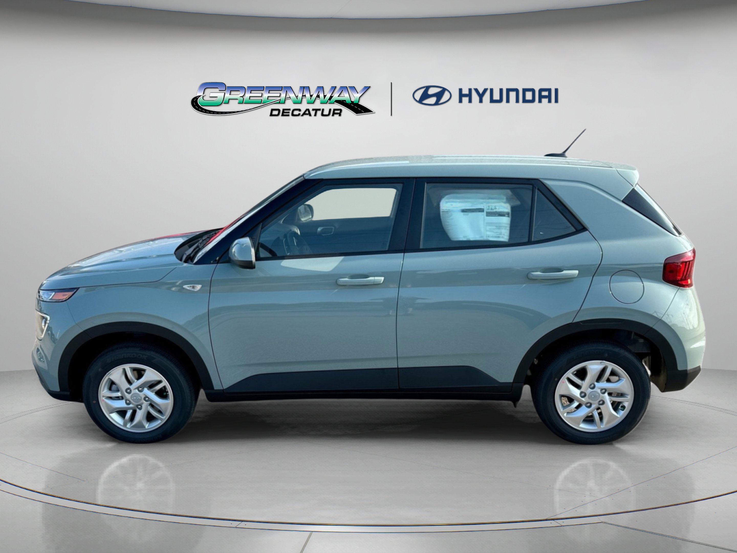 New 2026 Hyundai Venue SE FWD image 5